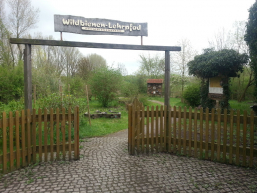 eingangstor bienengarten oekostation unna hemmer